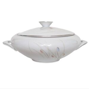 Vintage KPM Krister 707 Tulip Covered Vegetable Dish • 1950s German Porcelain